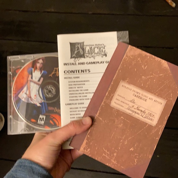 American McGee’s ALICE big box EA games PC CD 2000 - Picture 5 of 5